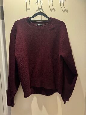 Uniqlo souffle knit sweater